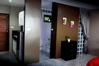  price booking studio, kitchen area for breakfast, bathroom shower, private toilet